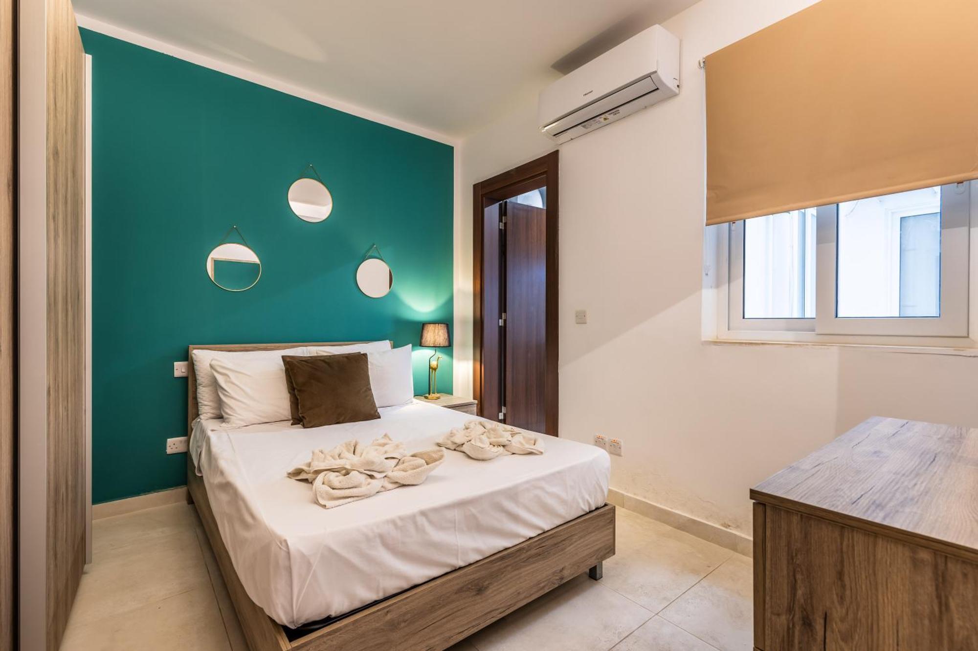 Kunsu'S Apartment 5 Min Walk From St Julians San Gwann Ngoại thất bức ảnh